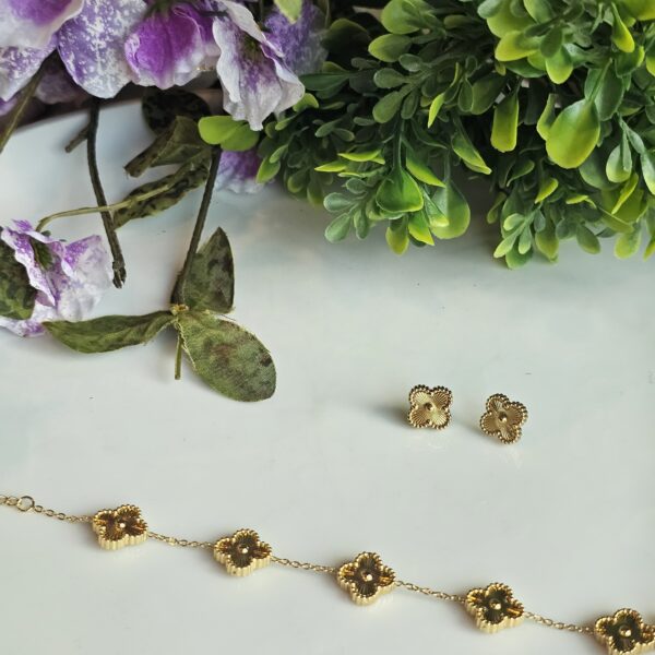 Golden Bloom Charm - BlingZilla