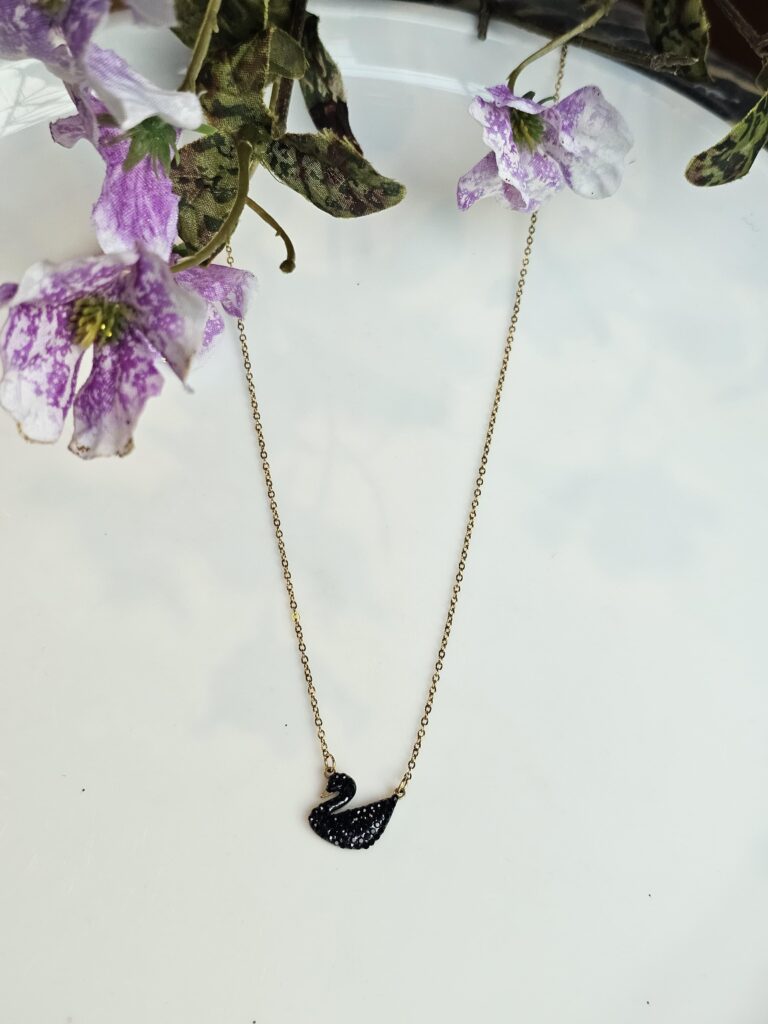 Black swan necklace